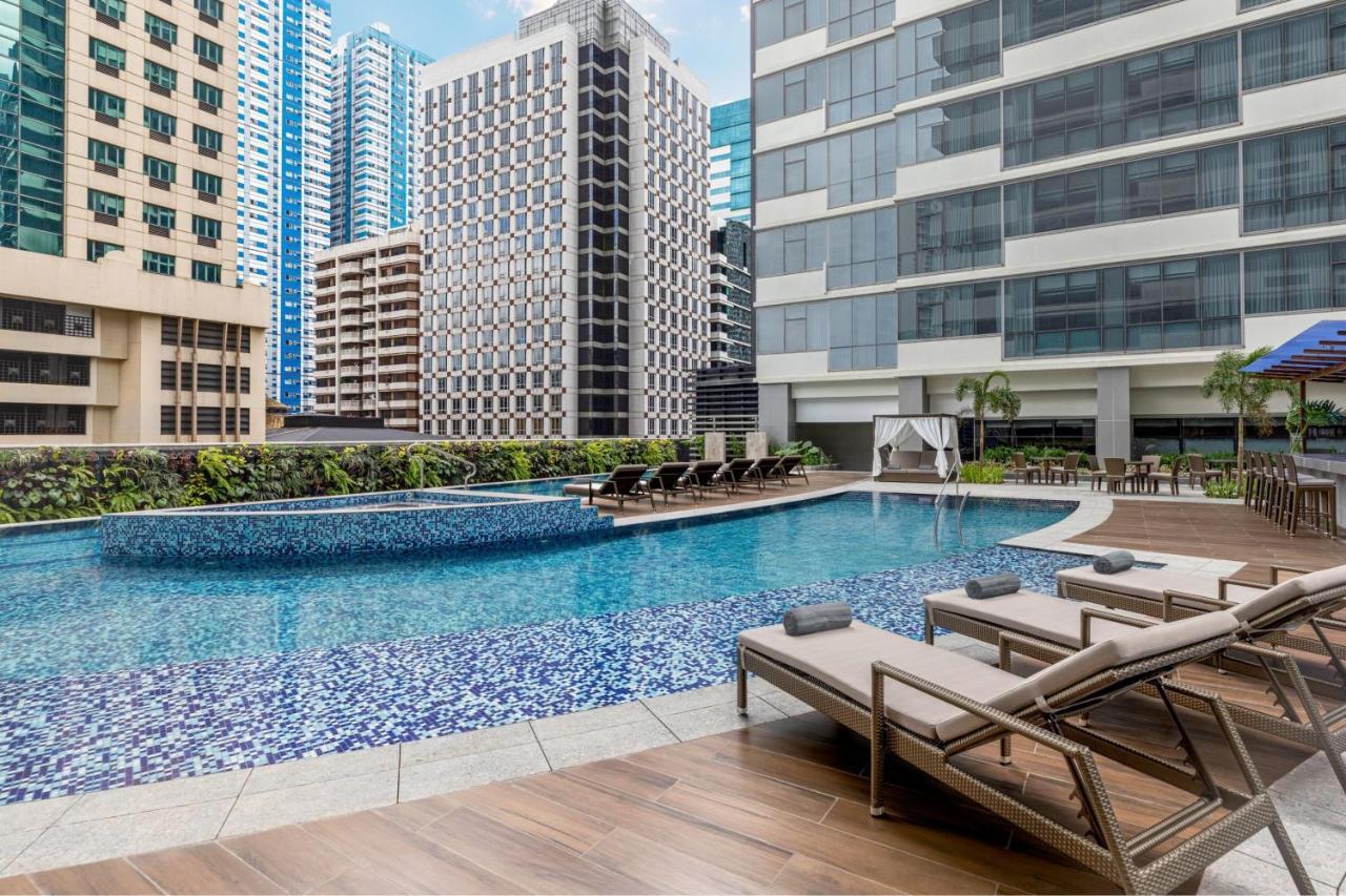 The Westin Manila Hotel Pasig City Exterior photo