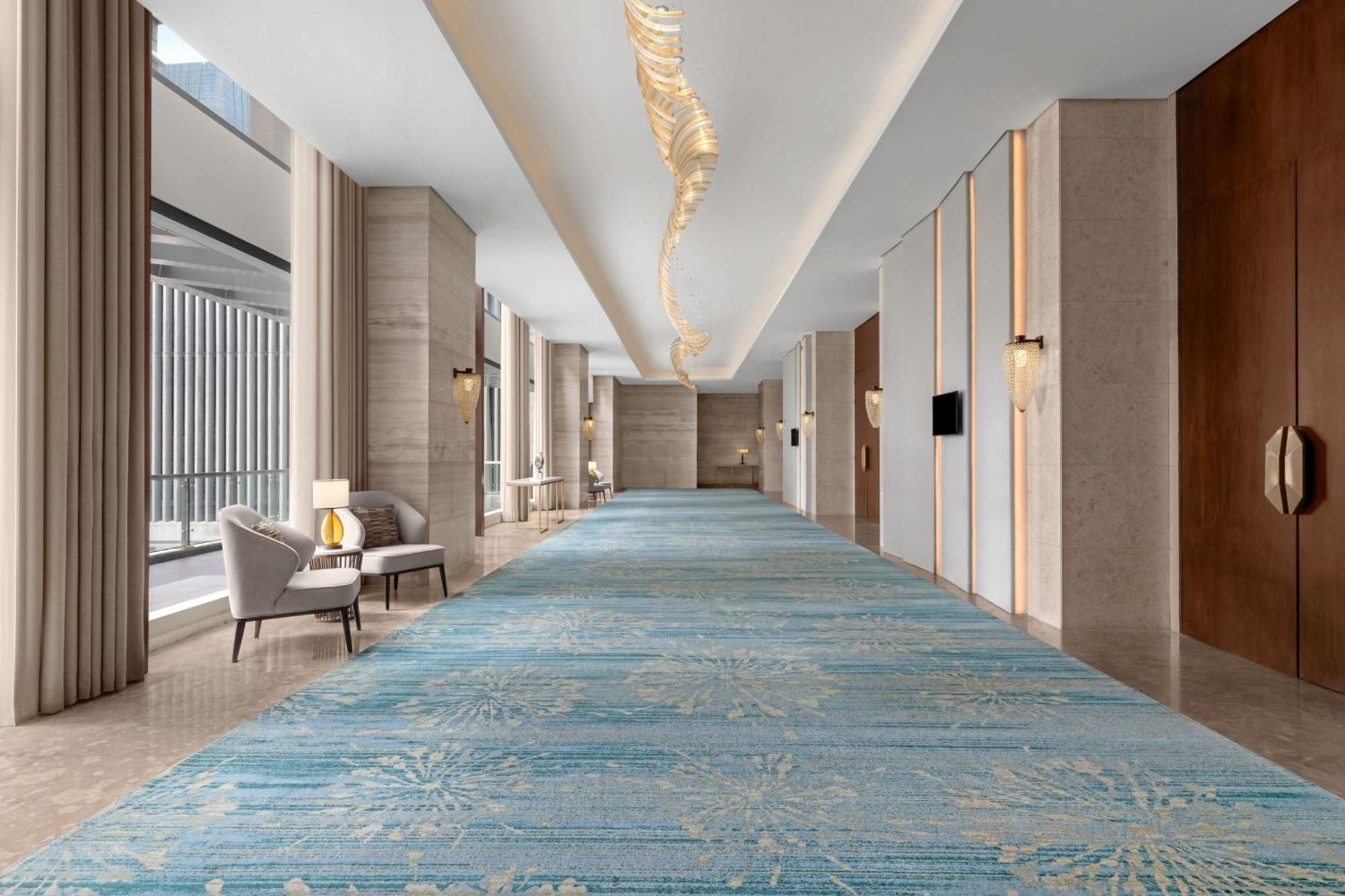 The Westin Manila Hotel Pasig City Exterior photo